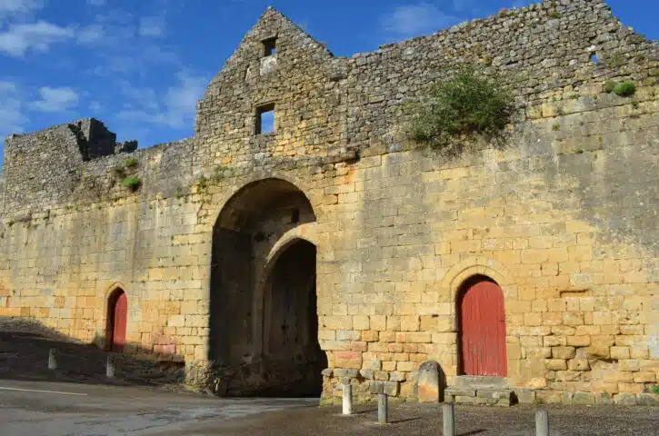 Domme-Porte-de-la-Combe