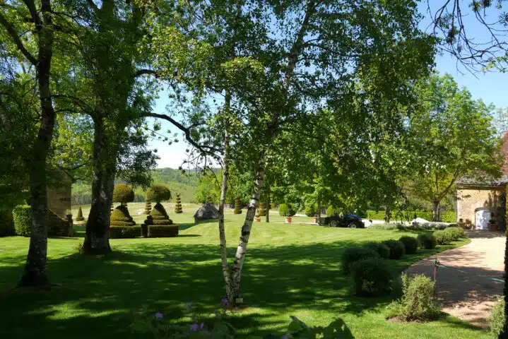 Jardins du Manoir d'Eyrignac-Topiaires