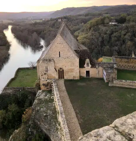 Chapelle-château-de-Beynac