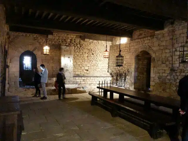 Château-de-Beynac-intérieur